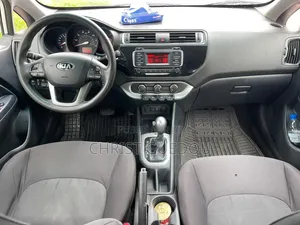 Kia Rio 2016 Blanc