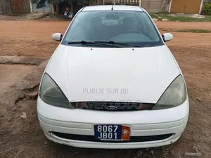 Ford Focus 1.6 TDCI 2004 Blanc