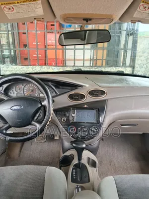 Ford Focus 1.6 TDCI 2004 Blanc