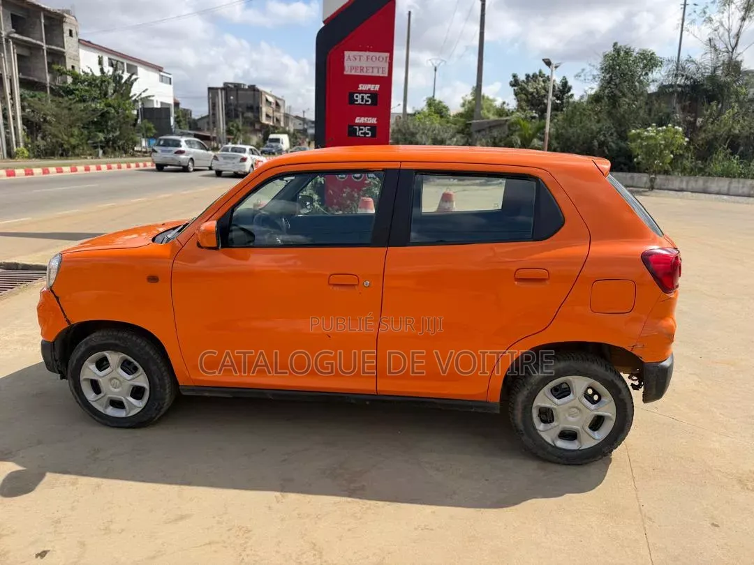 Suzuki S-Presso 2025 Orange