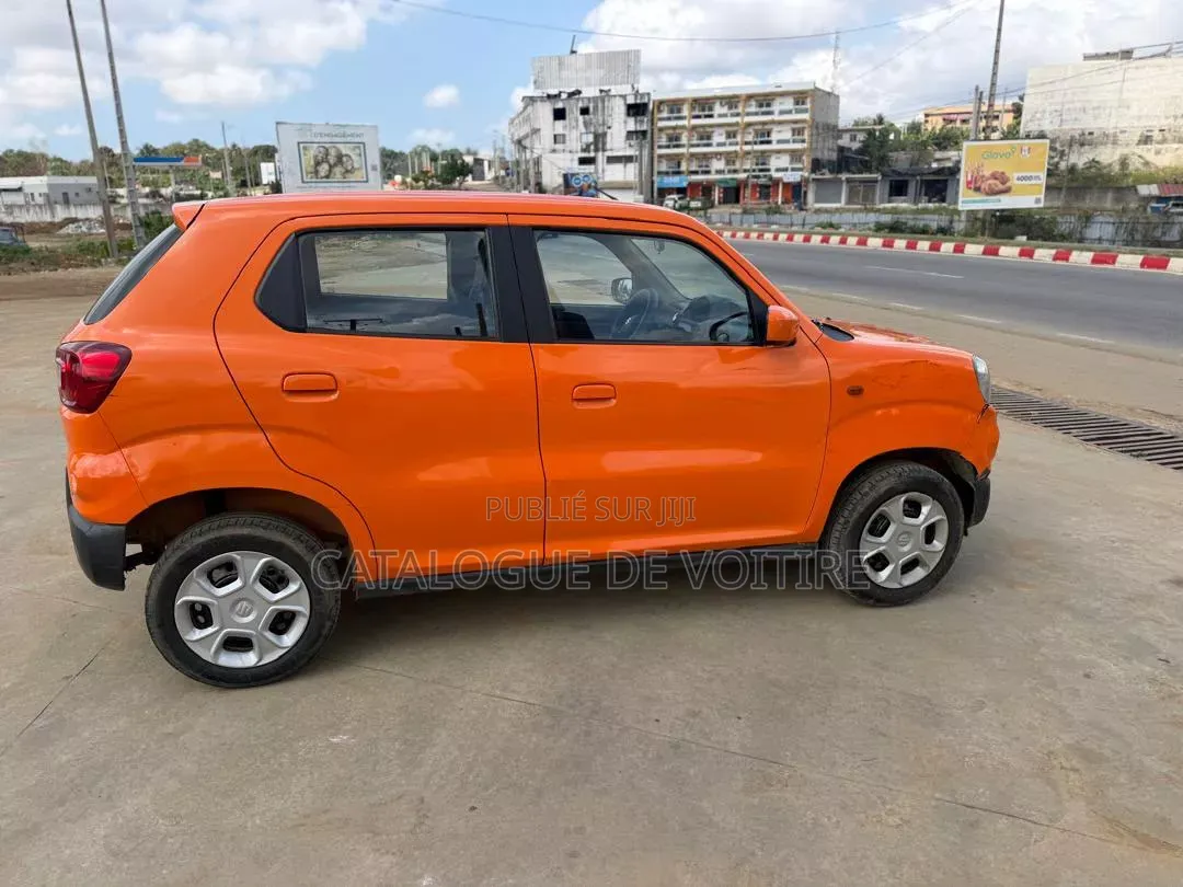 Suzuki S-Presso 2025 Orange