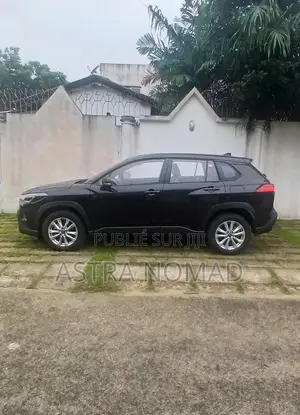 Toyota Corolla Cross 2026 Noir