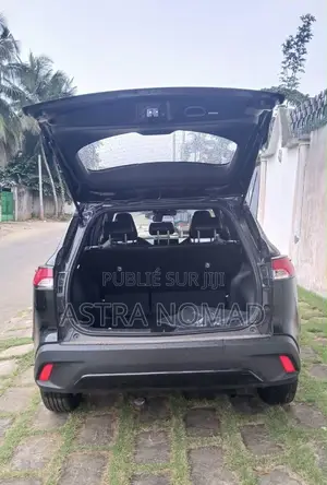 Toyota Corolla Cross 2026 Noir
