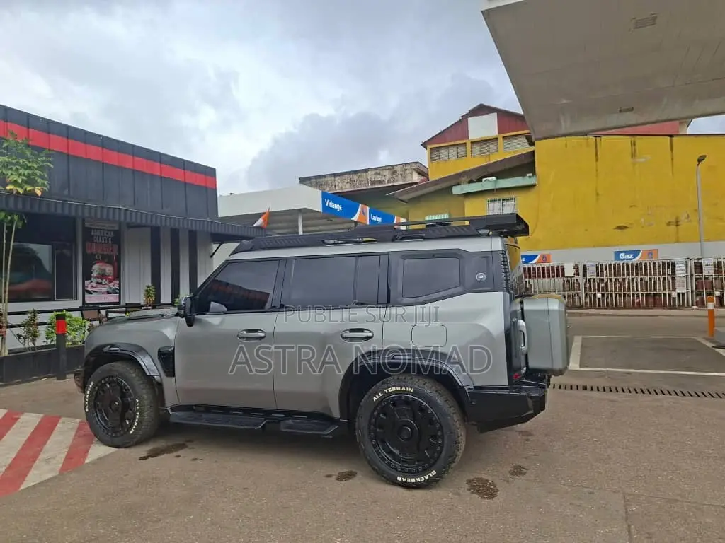Jetour T2 2026 Gris