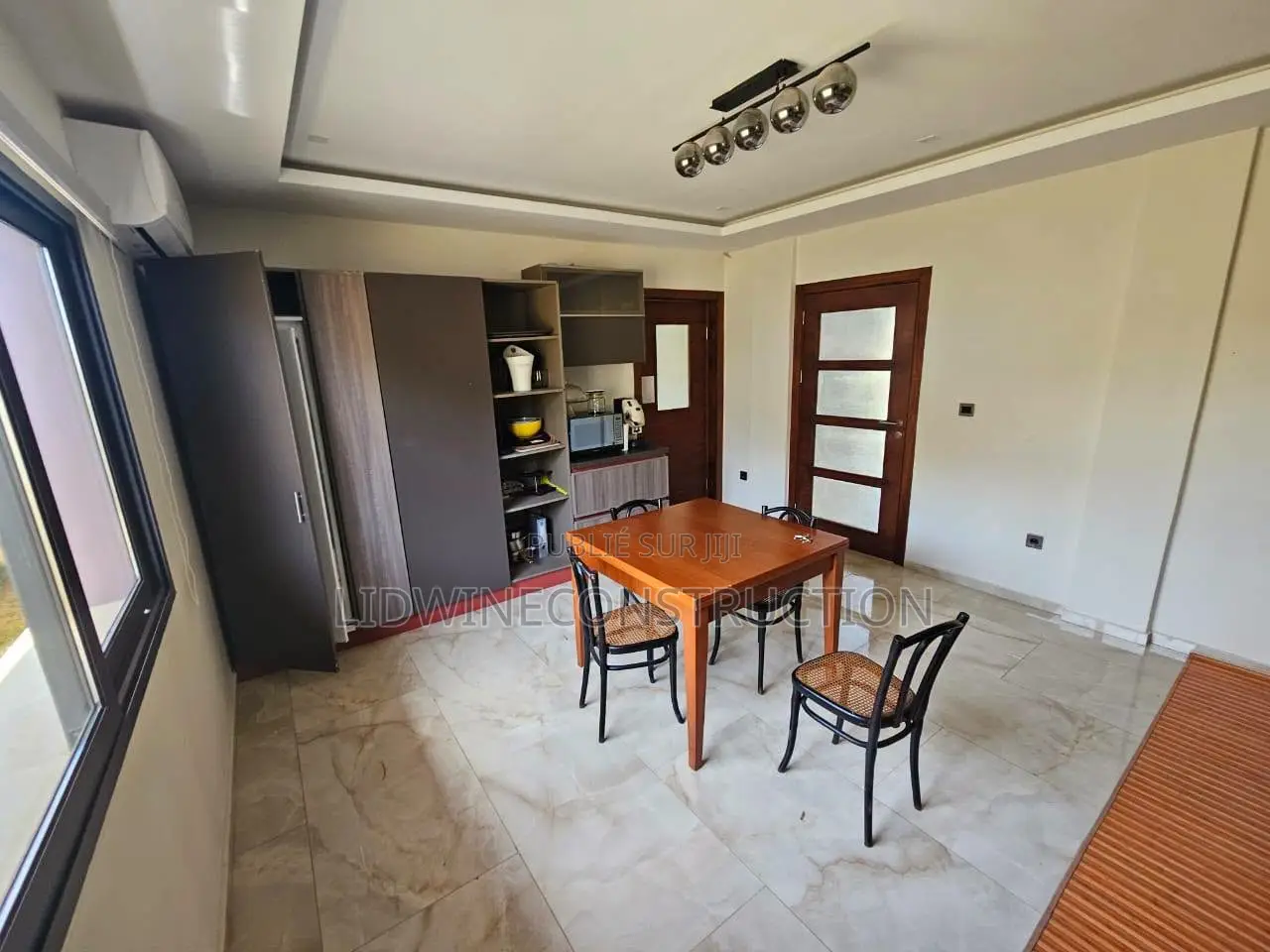5chbre Duplex dans Cocody à Louer