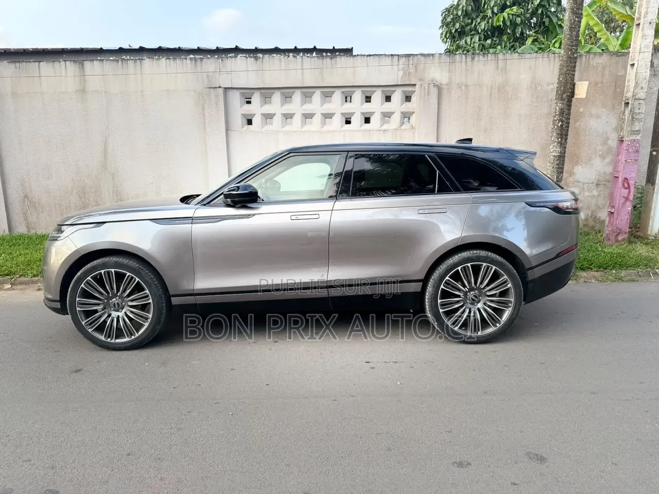Rover 220 2020 Argenté