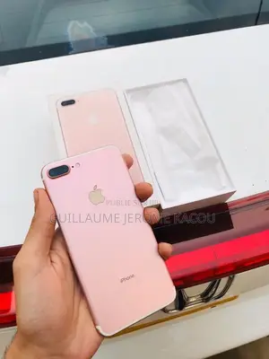 Nouveau Apple iPhone 7 Plus 128 GB Rose