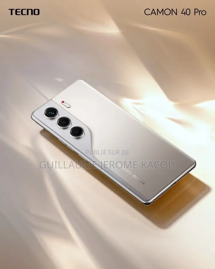 Nouveau Tecno Camon 40 128 GB Gris