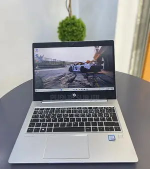 Nouveau HP ProBook 440 G5 8GB Intel Core i5 SSD 256GB
