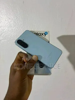 Nouveau Samsung Galaxy A17 5G 256 GB