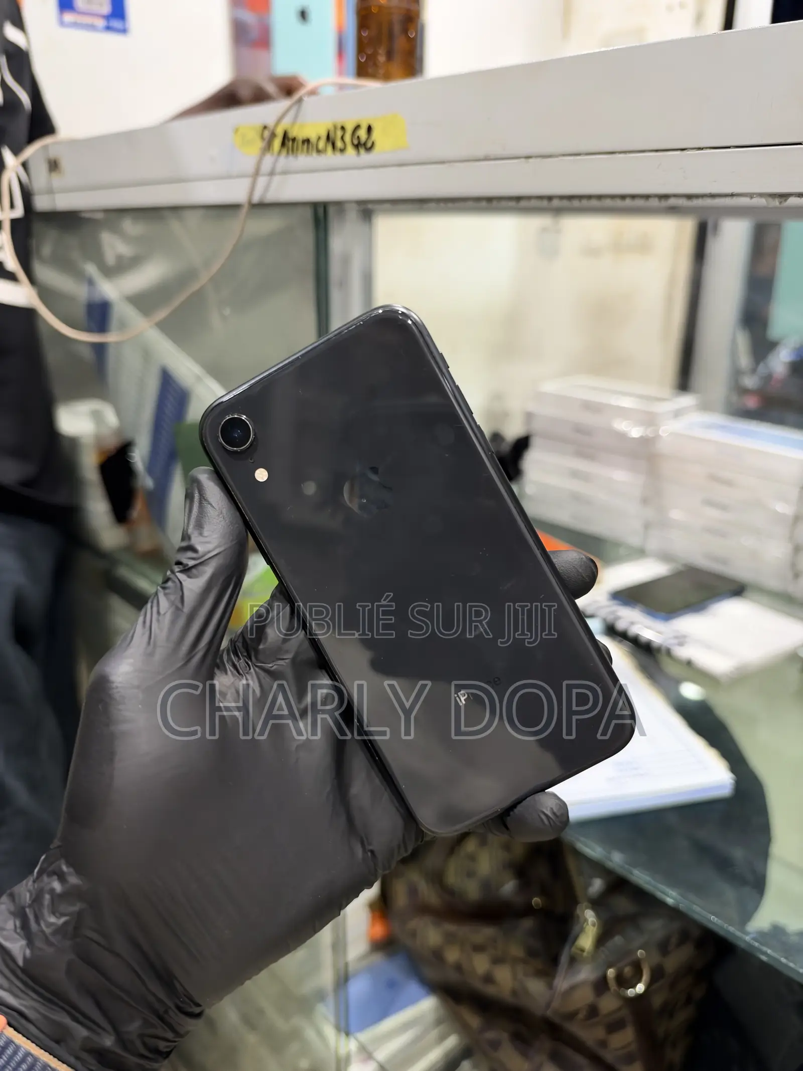 Apple iPhone XR 64 GB Noir