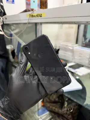 Apple iPhone XR 64 GB Noir