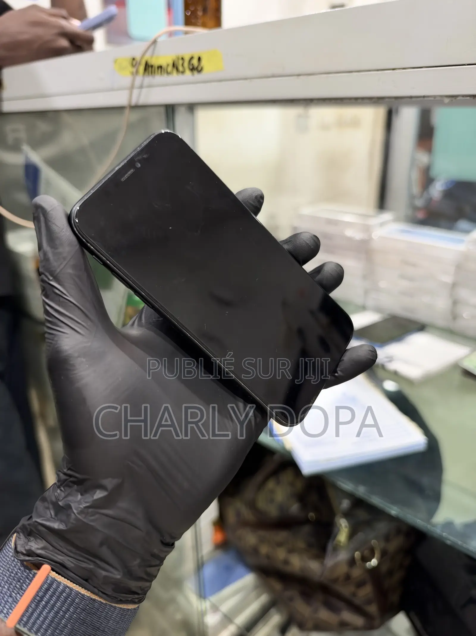 Apple iPhone XR 64 GB Noir