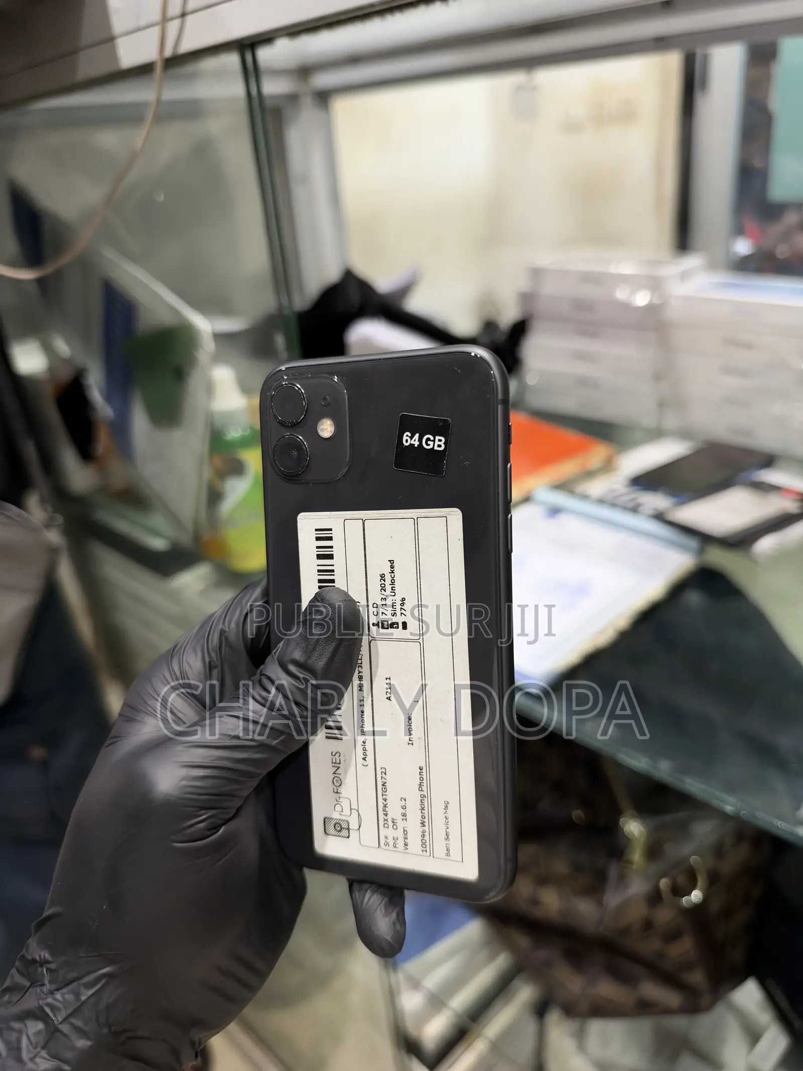 Apple iPhone 11 64 GB Noir