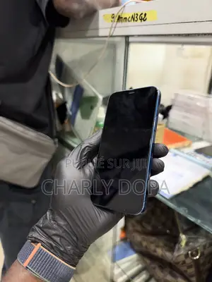 Apple iPhone 12 128 GB Bleu