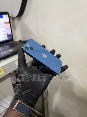 Apple iPhone 13 128 GB Bleu