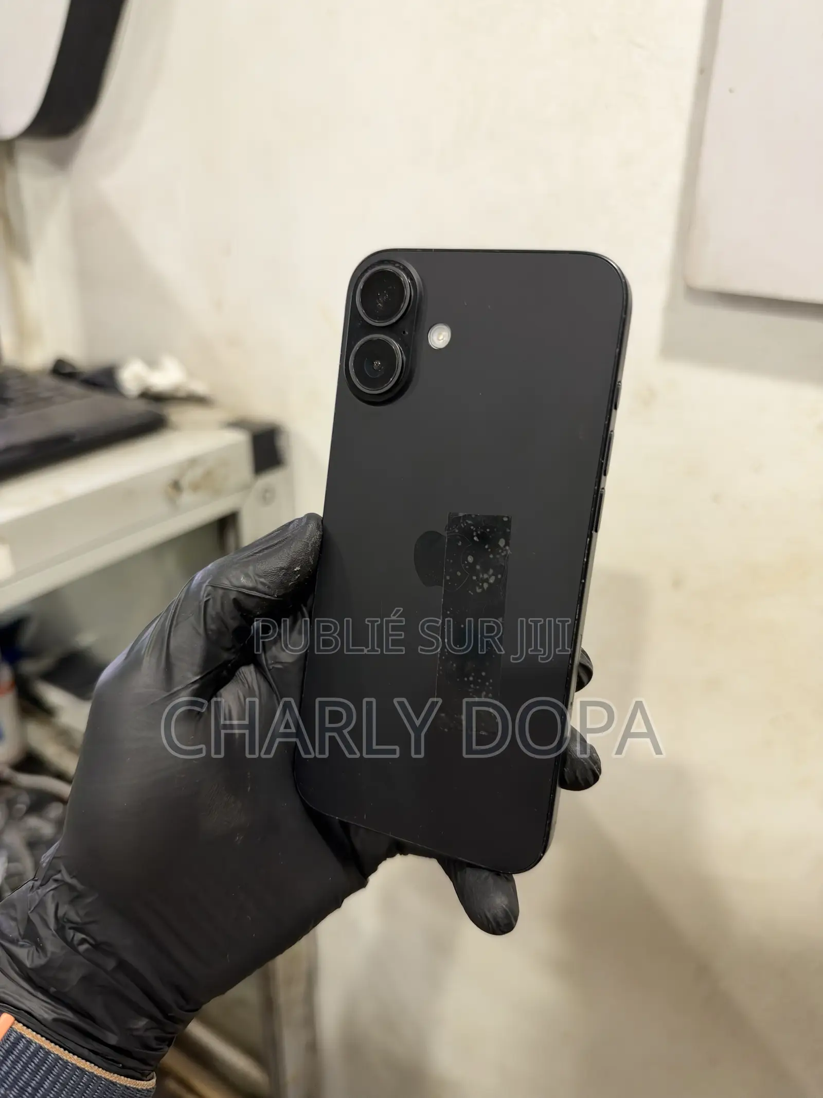 Apple iPhone 16 Plus 128 GB Noir