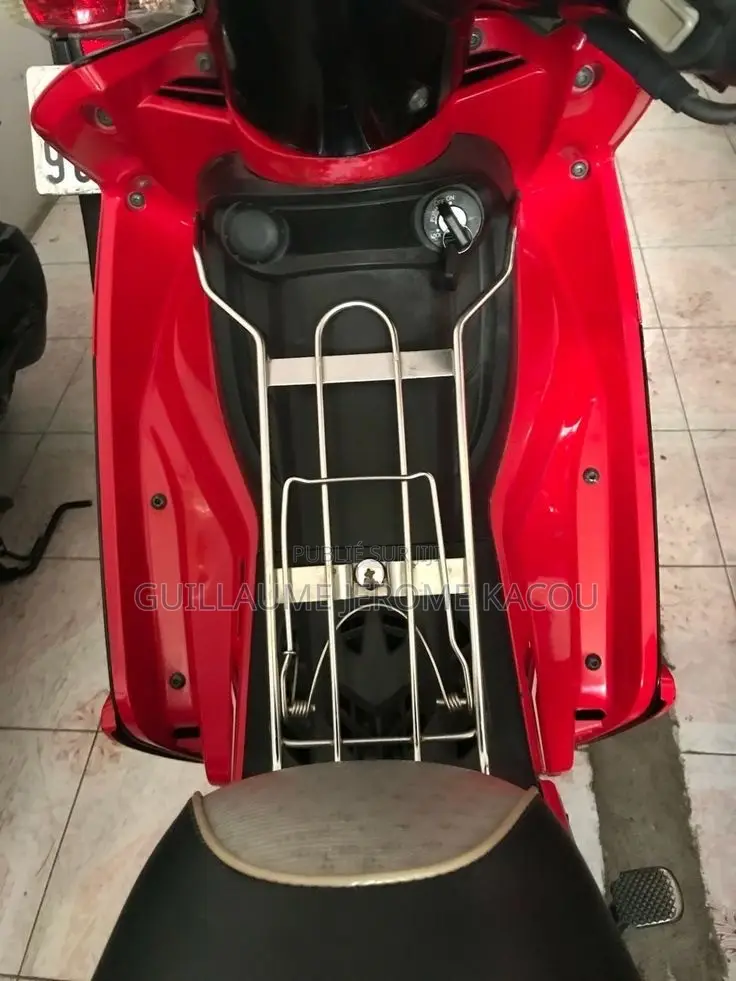 Nouveau Yamaha NMAX 125 2025 Rouge