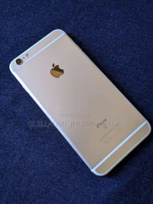 Nouveau Apple iPhone 6s 64 GB Gris