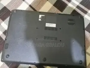 Ordinateur portable Acer Aspire ES1-520 8GB AMD A4 HDD 256GB