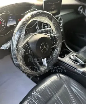 Nouveau Mercedes-Benz GLE-Class GLE 450 4MATIC AWD 2025 Blanc cassé