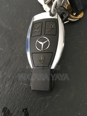 Nouveau Mercedes-Benz GLE-Class GLE 450 4MATIC AWD 2025 Blanc cassé