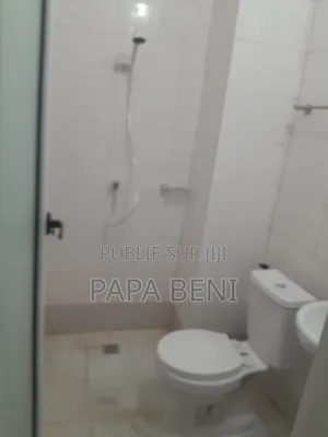 3chbre Maison dans Bosko, Yopougon à Louer