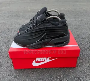 Nike Noctar