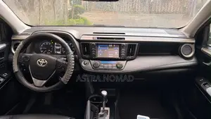 Toyota RAV4 2027 Marron