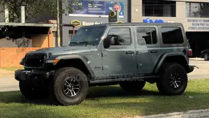 Nouveau Jeep Wrangler Willys 4dr 4WD 2026 Gris