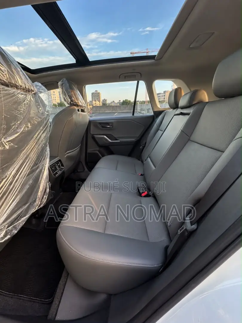 Toyota RAV4 2026 Blanc