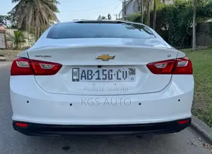 Chevrolet Malibu LS 2023 Blanc