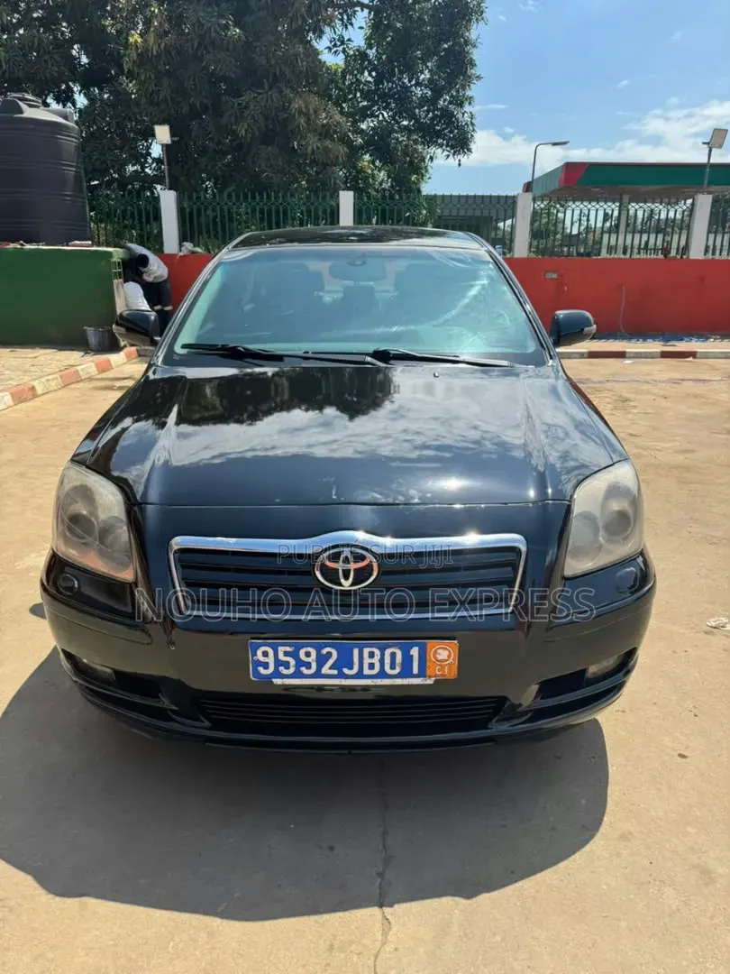 Toyota Avensis 2007 Noir
