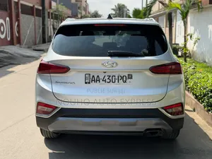 Hyundai Santa Fe 2021 Gris