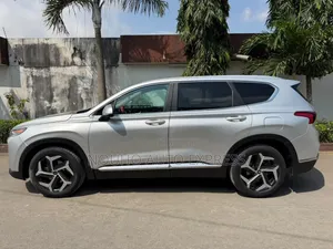 Hyundai Santa Fe 2021 Gris