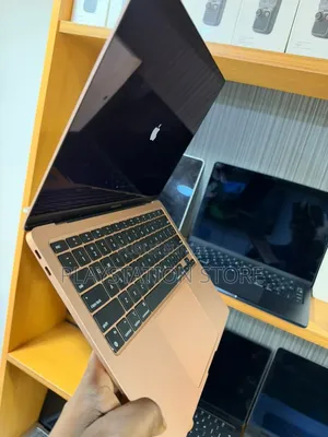 Ordinateur portable Apple MacBook Air 2023 M2 8GB Apple M2 SSD 250GB