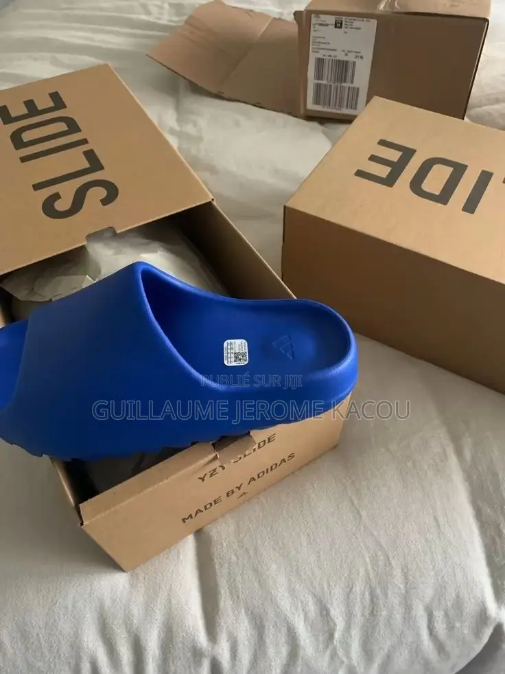 Adidas Yeezy Slide "Azure" / Bleu Azur – Sortie 2023