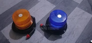 Gyrophare LED Magnetic Équipé d'Une Prise Allume-Cigare Et d'Un Câble