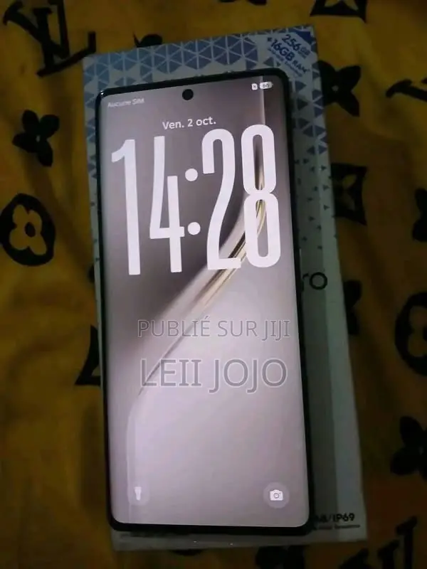Nouveau Tecno Camon 40 Pro 4G 256 GB Blanc