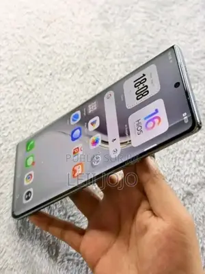 Nouveau Tecno Camon 40 Pro 4G 256 GB Blanc