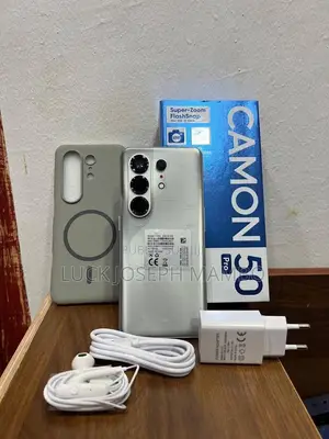 Nouveau Tecno Camon 50 Pro 256 GB Bleu