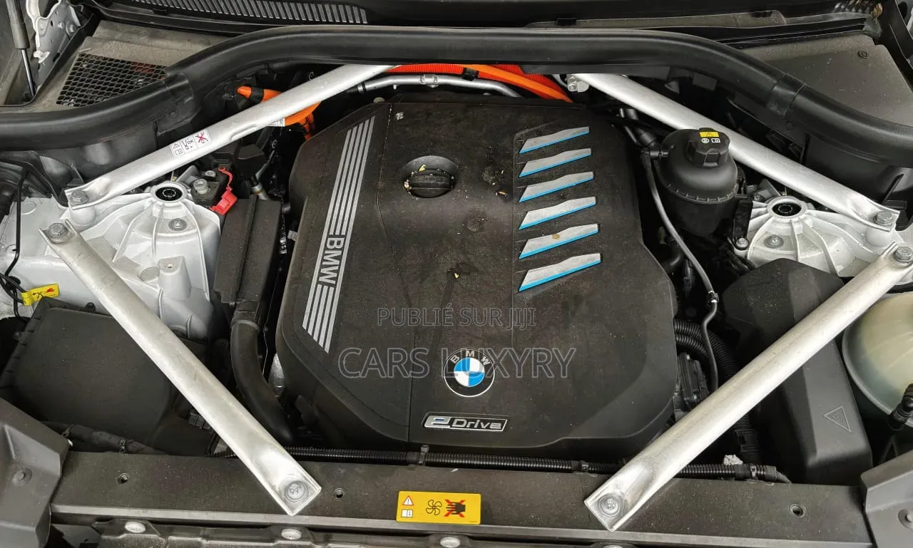 BMW X5 xDrive40i 2022 Blanc