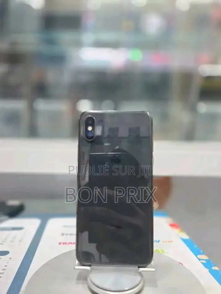 Apple iPhone X 64 GB Noir