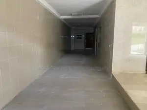 5chbre Villa dans Interconfimo Sarl, Cocody à Louer