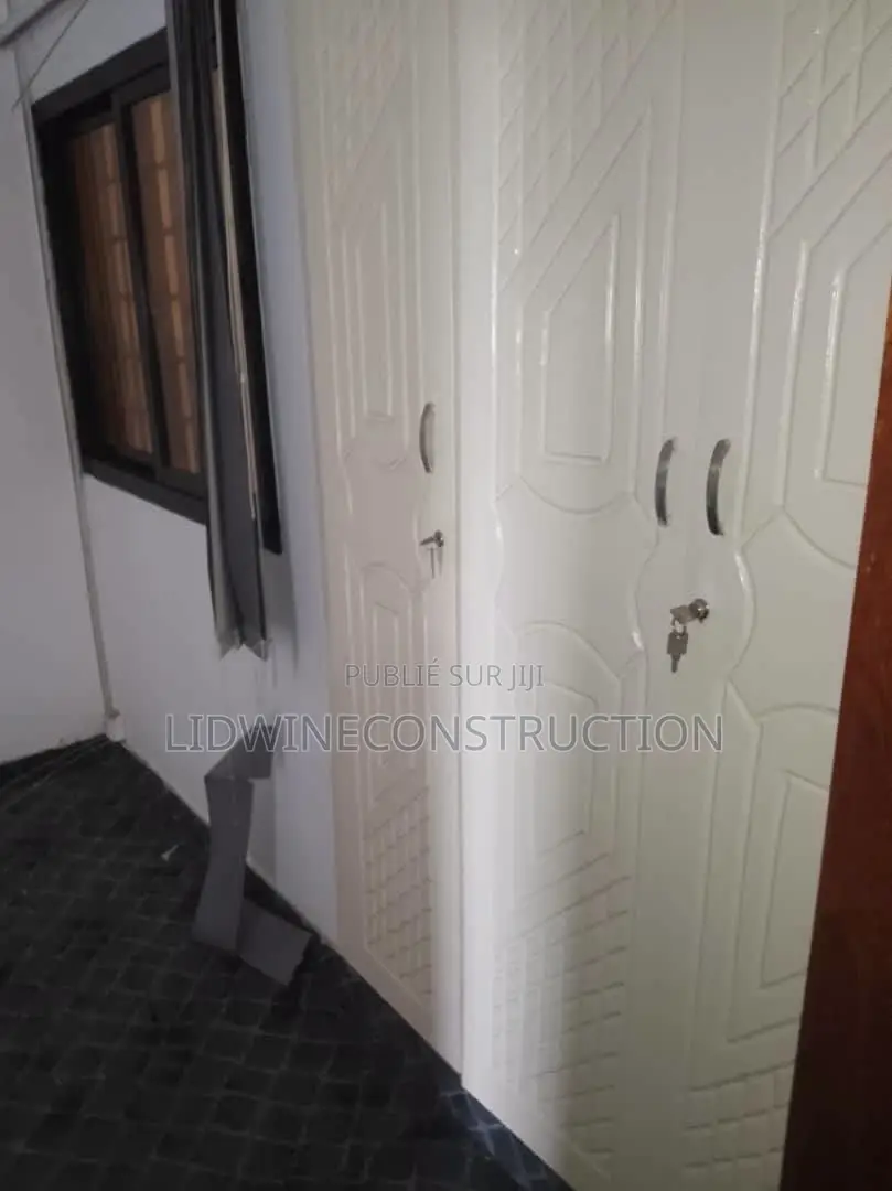 2chbre Appartement dans Cocody à Vendre