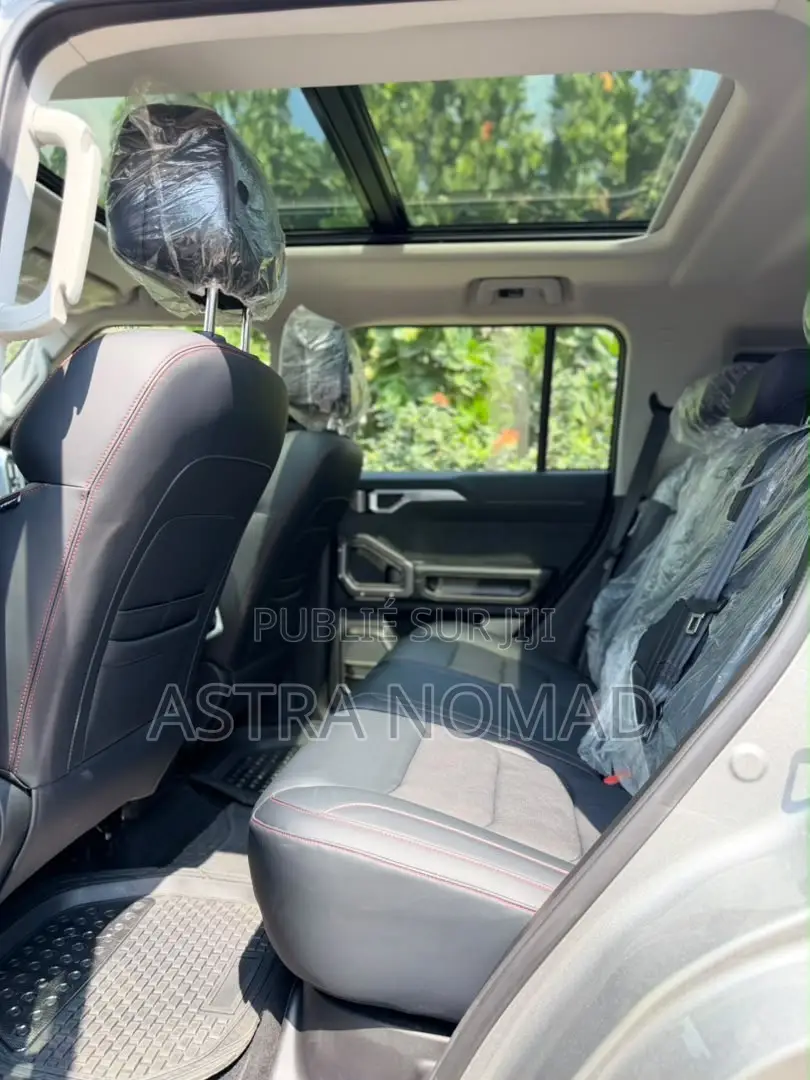 Jetour T2 2026 Gris