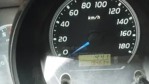 Toyota Grand HiAce 2002 Blanc
