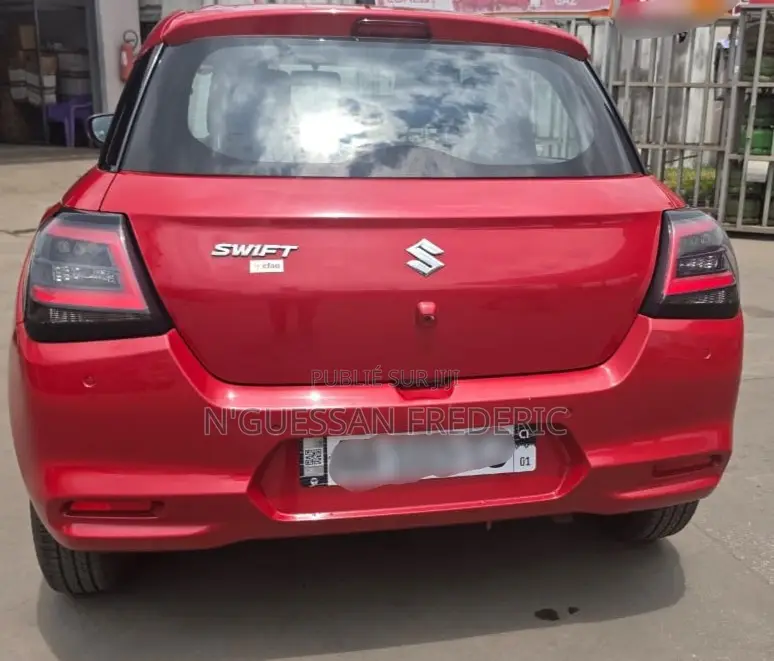 Suzuki Swift 2025 Rouge