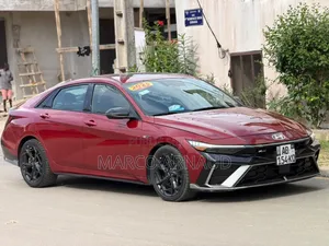 Nouveau Hyundai Elantra 2025 Rouge