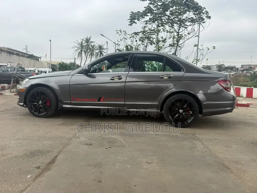 Mercedes-Benz C200 2009 Noir